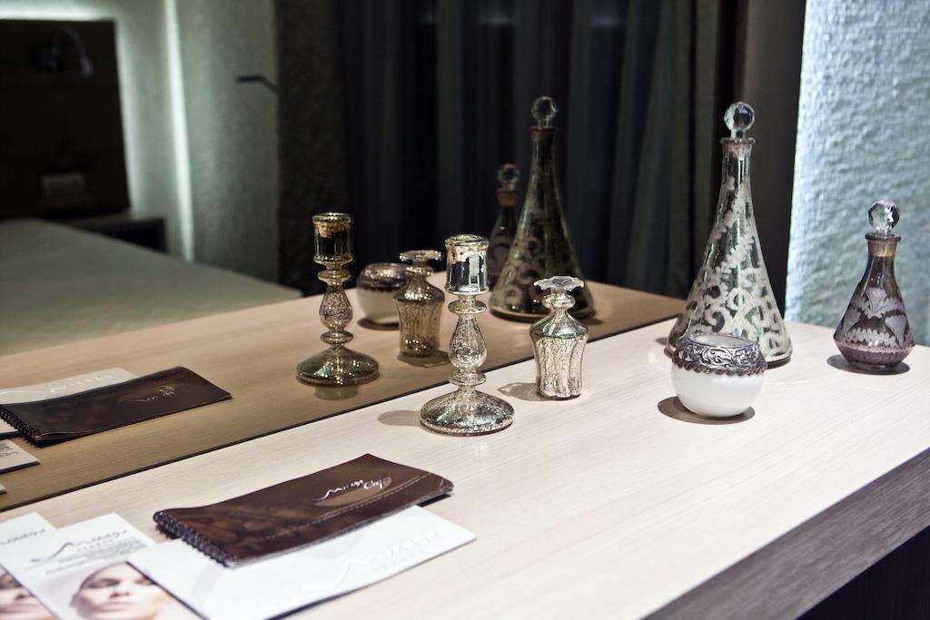 Mirage Hotel Sárvár Стая снимка